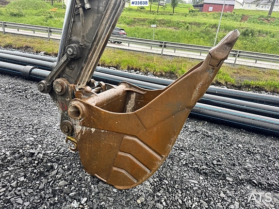 Volvo EC250EL Gravemaskin m/ Boretårn, GPS, Rototilt og 2 skuffer. SE VIDEO 18 of 30