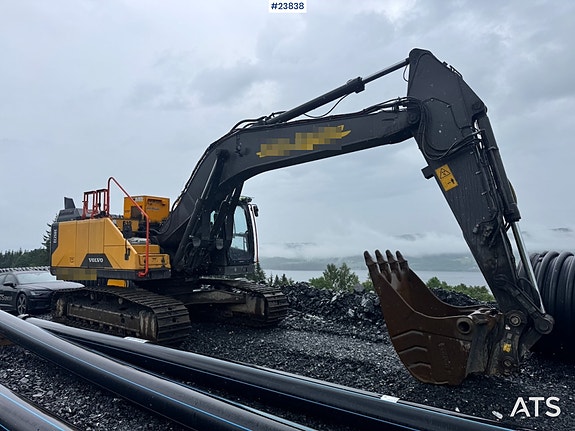 Volvo EC250EL Gravemaskin m/ Boretårn, GPS, Rototilt og 2 skuffer. SE VIDEO 2 of 30