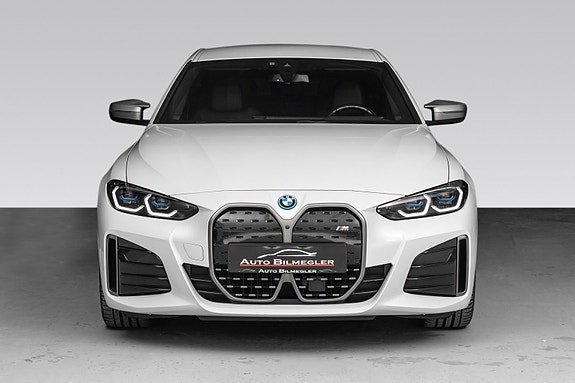 BMW i4 5 of 30