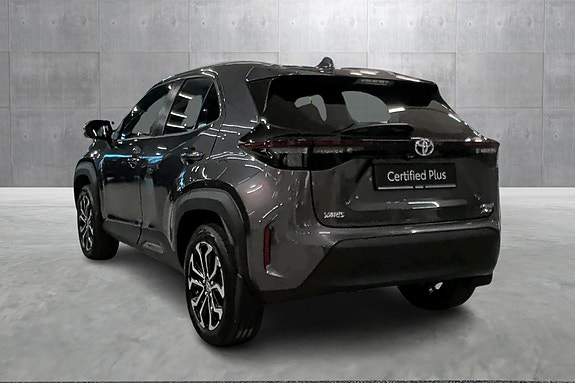 Toyota Yaris Cross 3 of 5