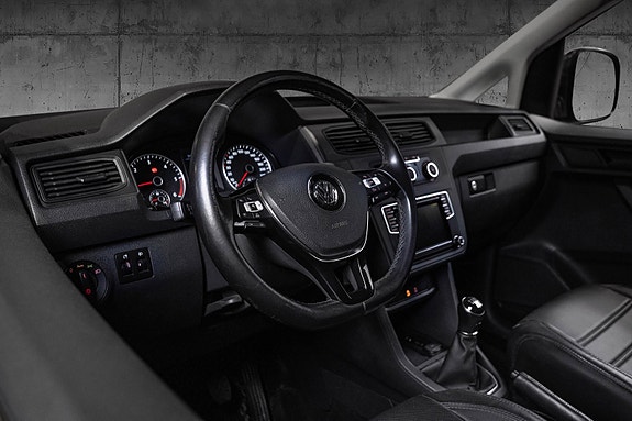 Volkswagen Caddy Maxi 10 of 25
