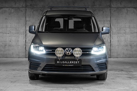 Volkswagen Caddy Maxi 2 of 25