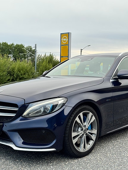 Mercedes-Benz C350 e 16 of 30
