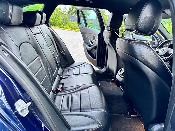 Mercedes-Benz C350 e 23 of 30