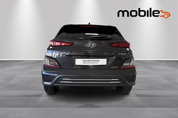 Hyundai Kona 4 of 5
