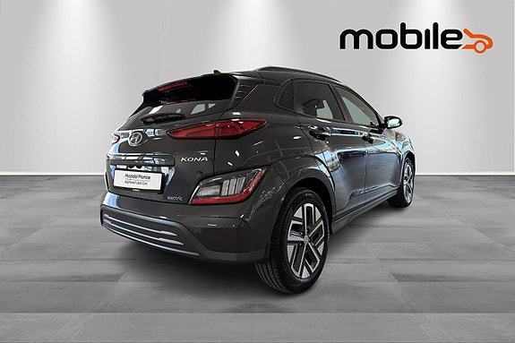 Hyundai Kona 3 of 5