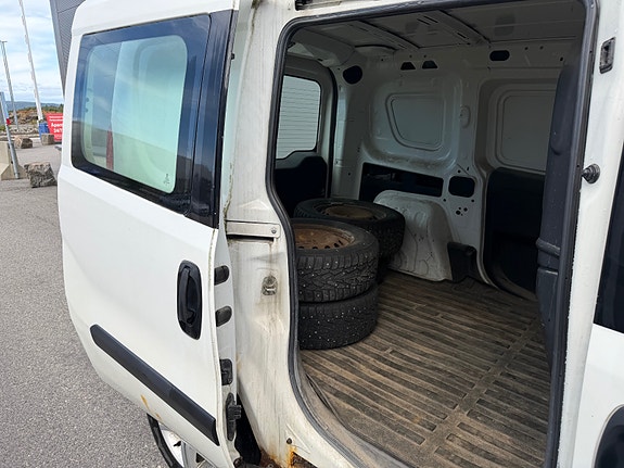 Fiat Doblo 5 of 10