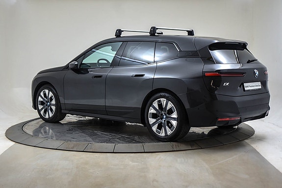 BMW iX 3 of 5