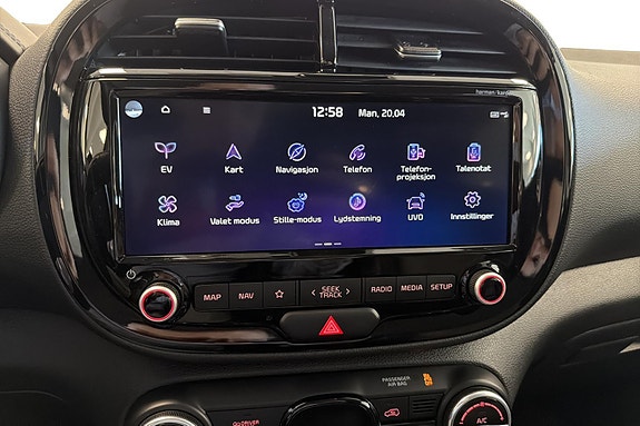 Kia e-Soul 12 of 30