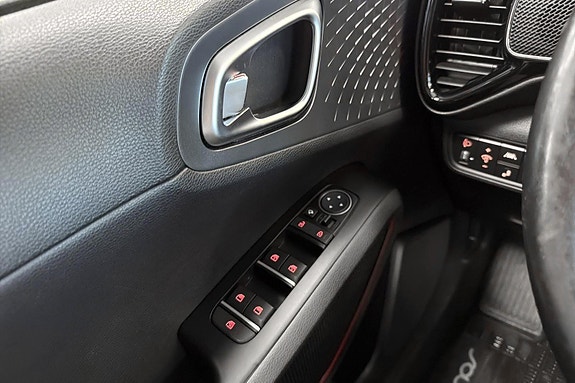 Kia e-Soul 17 of 30