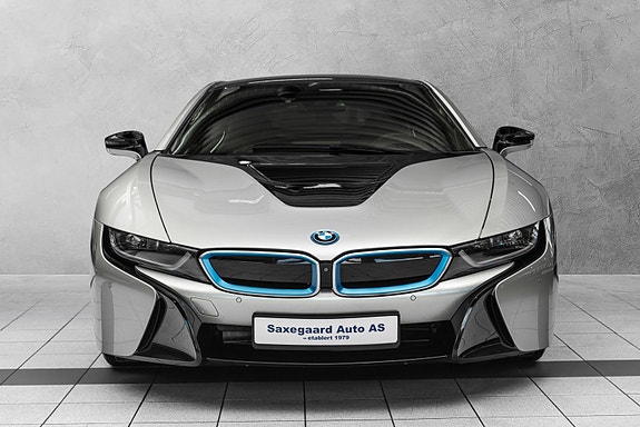 BMW i8 7 of 30