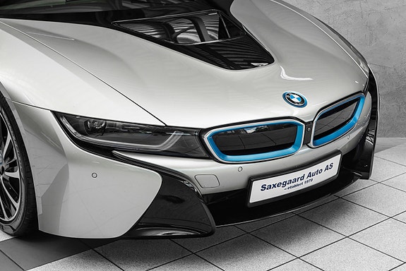 BMW i8 5 of 30