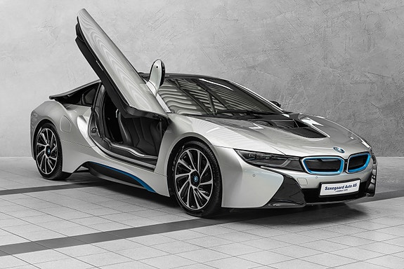 BMW i8 3 of 30