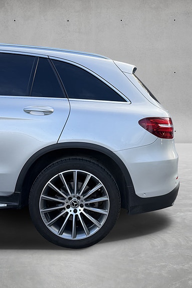 Mercedes-Benz GLC220 d 15 of 22