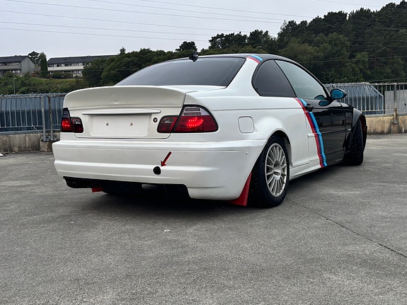 BMW 320Ci 3 of 5