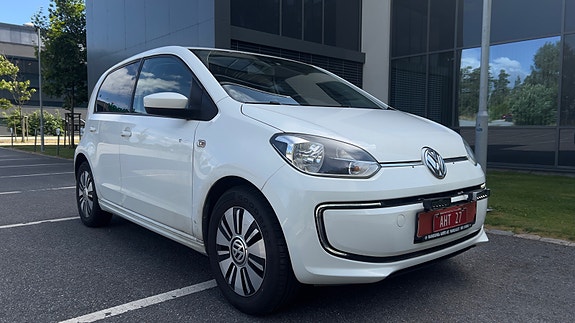Volkswagen UP! 7 of 17