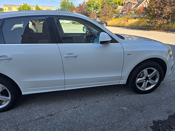 Audi Q5 10 of 30