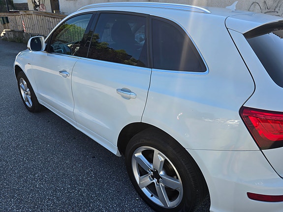 Audi Q5 6 of 30