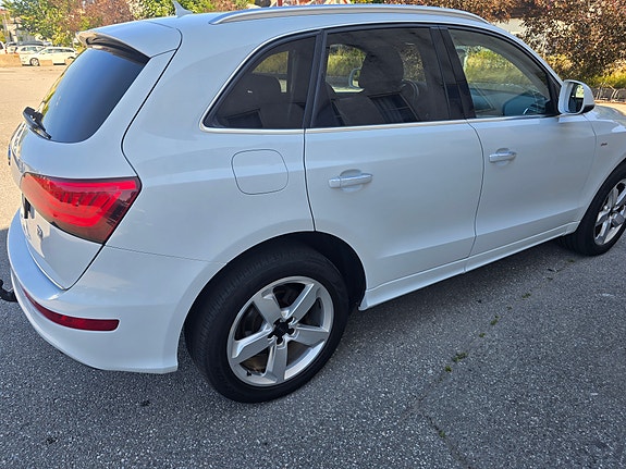 Audi Q5 12 of 30