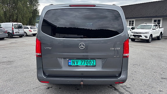 Mercedes-Benz Vito 119 4 of 5