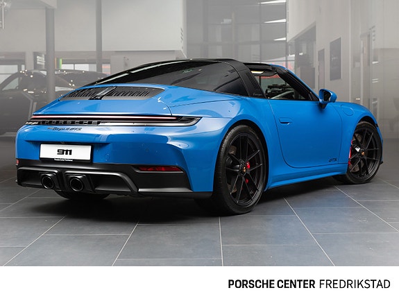 Porsche 911 Targa 4 GTS 5 of 5
