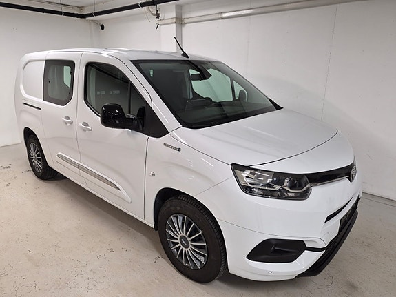Toyota Proace City 3 of 5