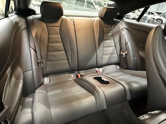 Mercedes-Benz E53 16 of 30
