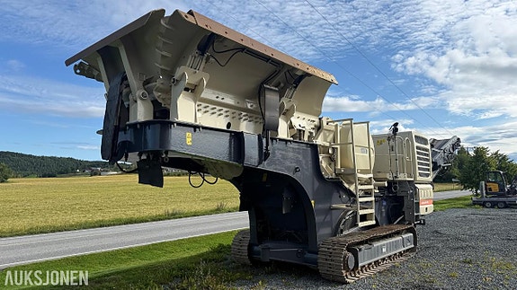 Metso Lokotrack LT106 mobilt knuseverk – CAT C7 – 7.691 motortimer 5 of 30