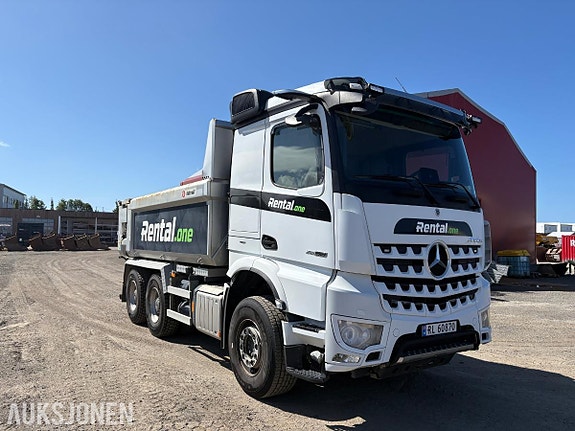 Mercedes-Benz Arocs 4 of 5