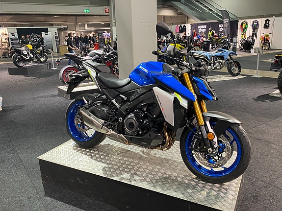Suzuki GSX-S1000R Blå KAMPANJE 3 of 13