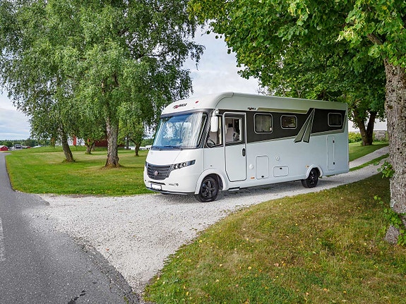 Frankia F-Line 2 of 30