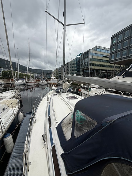 Bavaria 38 Cruiser – rimelig og sentral bomulighet i Bergen 5 of 17