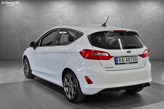 Ford Fiesta 5 of 5