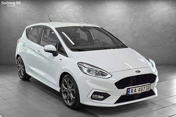 Ford Fiesta 3 of 5