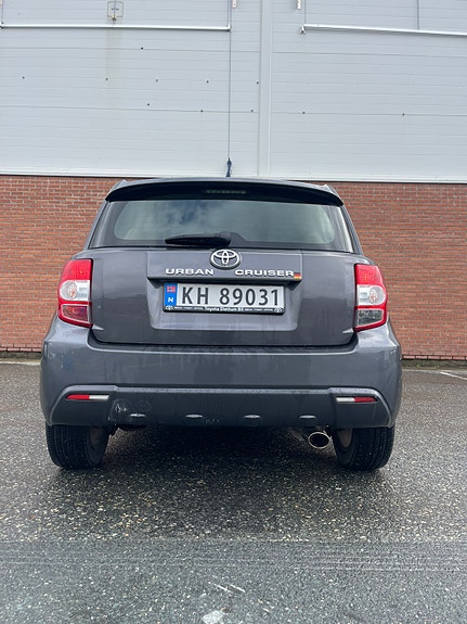 Toyota Urban Cruiser 10 of 30