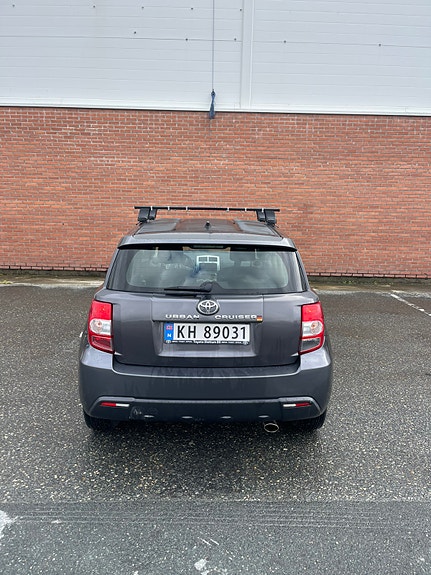 Toyota Urban Cruiser 9 of 30
