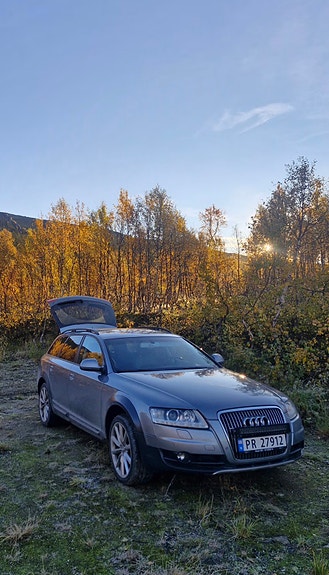 Audi A6 allroad 2 of 6