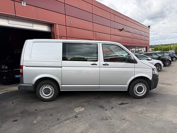 Volkswagen Transporter 2 of 5