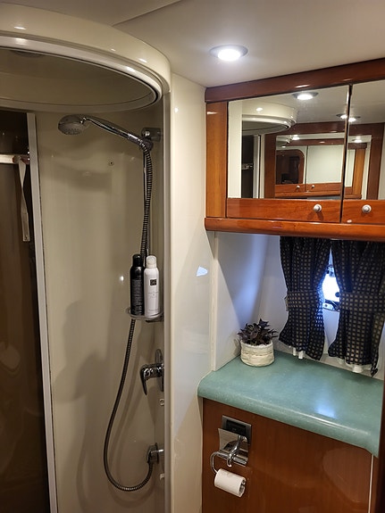 Sunseeker Portofino 46 (2005) – Lav gangtid & mye utstyr! skipsregistrert. 18 of 30