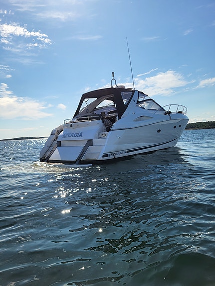 Sunseeker Portofino 46 (2005) – Lav gangtid & mye utstyr! skipsregistrert. 3 of 30