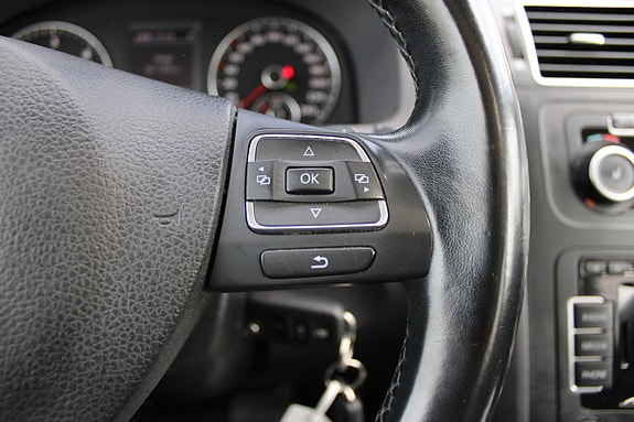 Volkswagen Touran 18 of 30