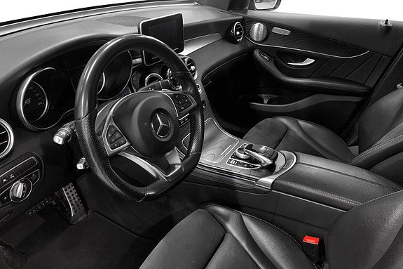 Mercedes-Benz GLC350 e 14 of 15