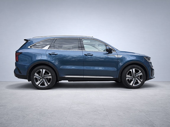 Kia Sorento 4 of 5