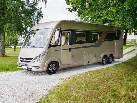 Bürstner B I840 Elegance | HYDR. STØTTEBEN | LITIUMBATTERI | SOLCELLE | HENGERFESTE 3 of 30