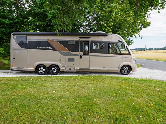 Bürstner B I840 Elegance | HYDR. STØTTEBEN | LITIUMBATTERI | SOLCELLE | HENGERFESTE 9 of 30