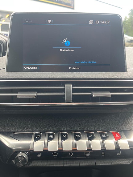 Peugeot 5008 17 of 22