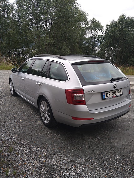 Skoda Octavia 5 of 5