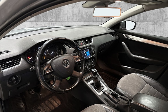 Skoda Octavia 10 of 30