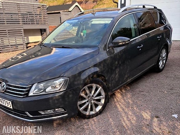 Volkswagen Passat 7 of 30