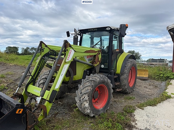 CLAAS Arion 410 4x4 med frontlaster 4 of 5